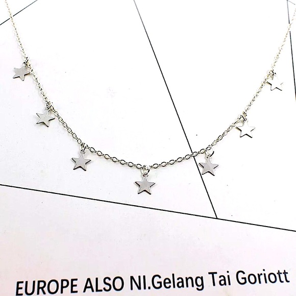 ⚜️[𝟯/$𝟭𝟴]⚜️Silver Star Delicate Choker NEW - Picture 2 of 9